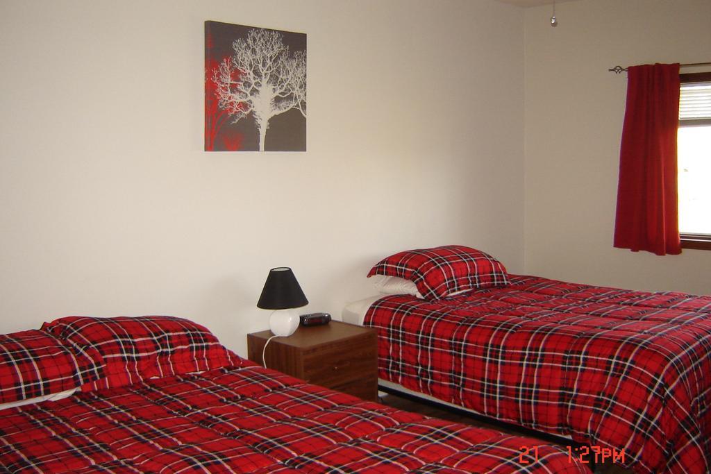 Midway Motel Radisson Habitación foto